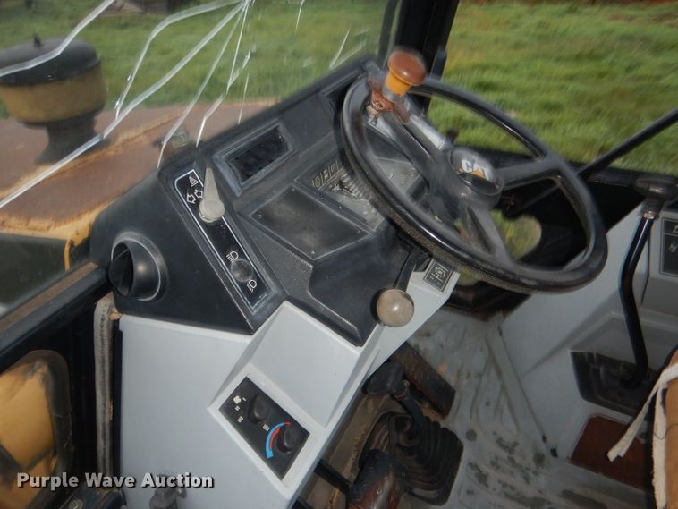 image for item DG5844 1993 Caterpillar 436B backhoe