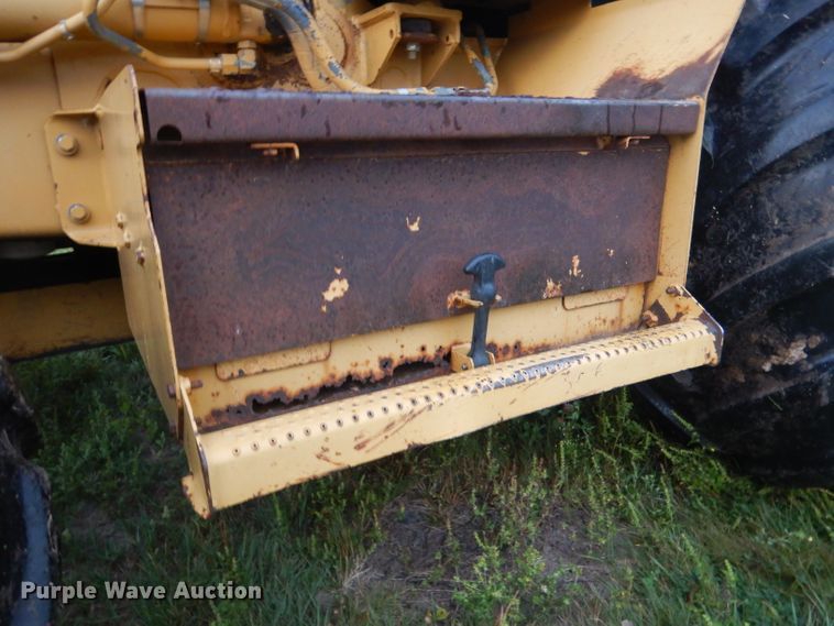 image for item DG5844 1993 Caterpillar 436B backhoe