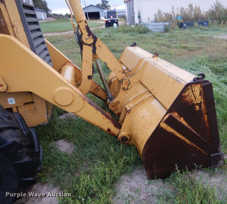 image for item DG5844 1993 Caterpillar 436B backhoe