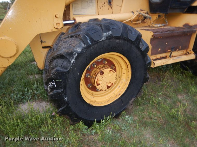 image for item DG5844 1993 Caterpillar 436B backhoe