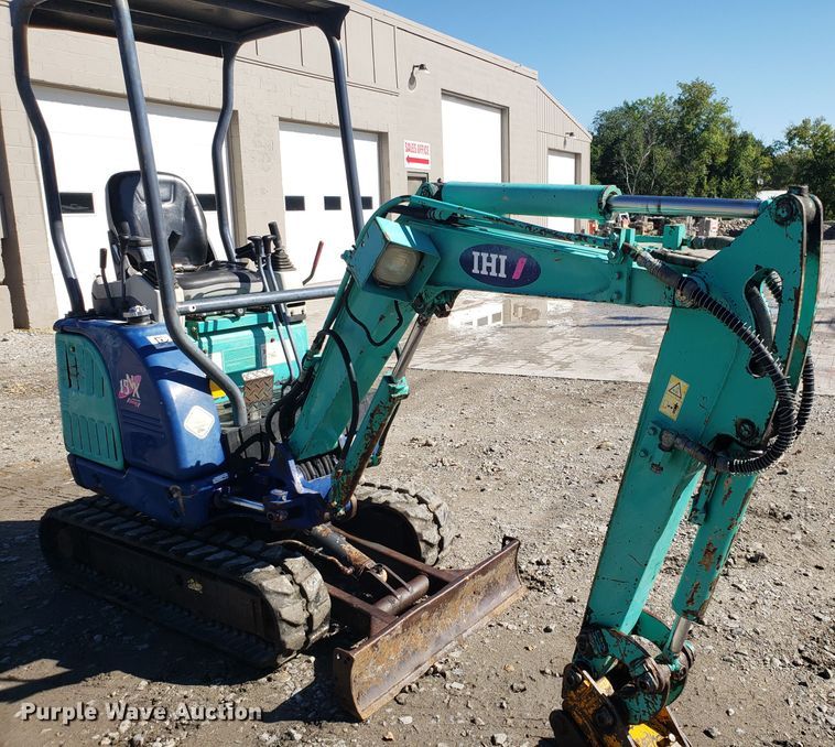 image for item DG7563 IHI 15NX mini excavator