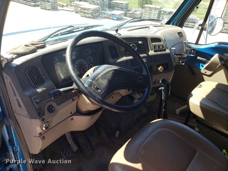 image for item DG7567 2004 Sterling L-Line crane truck