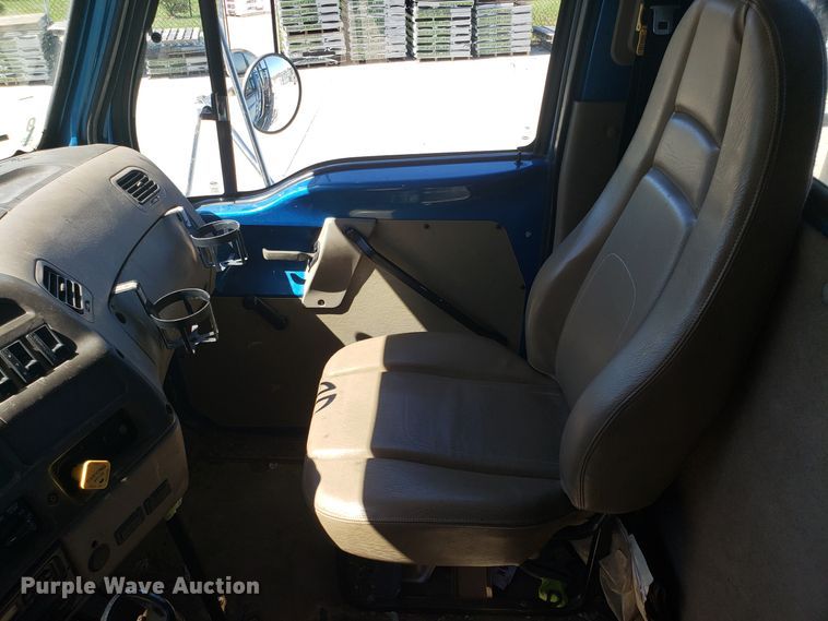 image for item DG7567 2004 Sterling L-Line crane truck