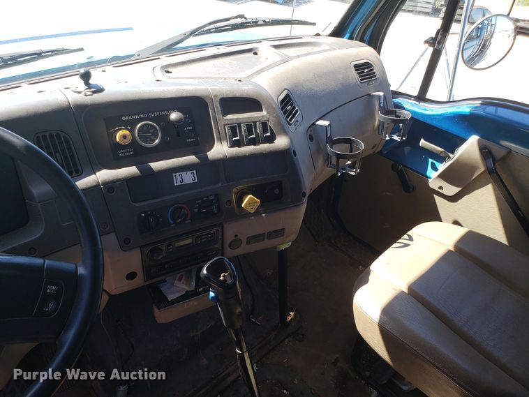 image for item DG7567 2004 Sterling L-Line crane truck