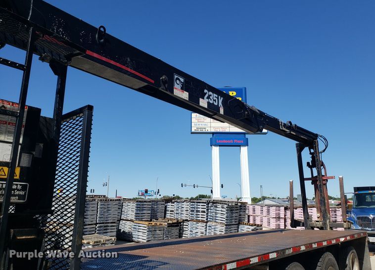 image for item DG7567 2004 Sterling L-Line crane truck