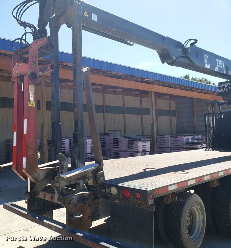 image for item DG7567 2004 Sterling L-Line crane truck