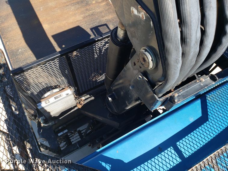 image for item DG7567 2004 Sterling L-Line crane truck