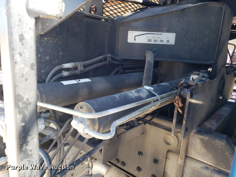 image for item DG7567 2004 Sterling L-Line crane truck