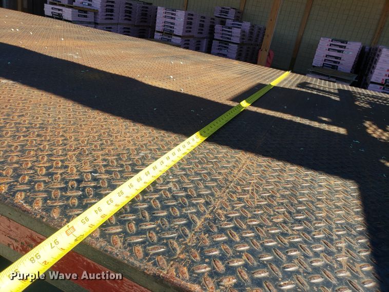 image for item DG7567 2004 Sterling L-Line crane truck