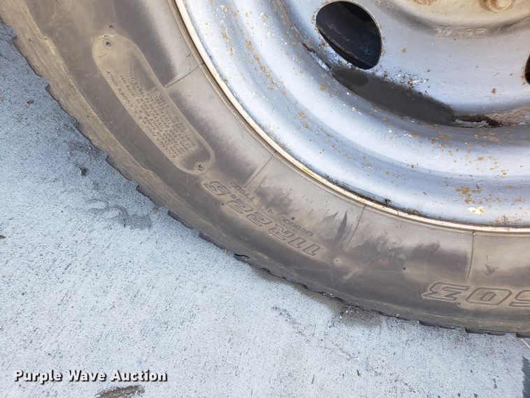 image for item DG7567 2004 Sterling L-Line crane truck