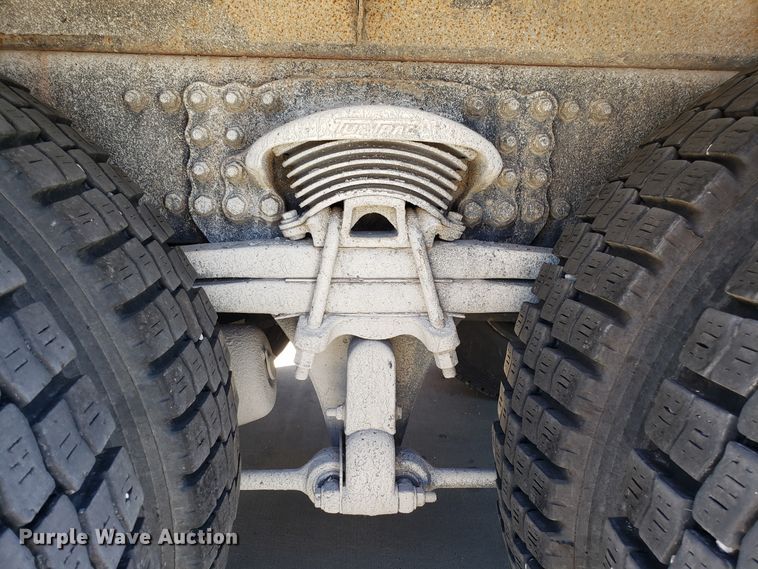 image for item DG7567 2004 Sterling L-Line crane truck