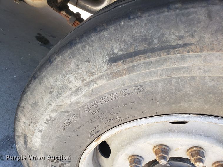 image for item DG7567 2004 Sterling L-Line crane truck