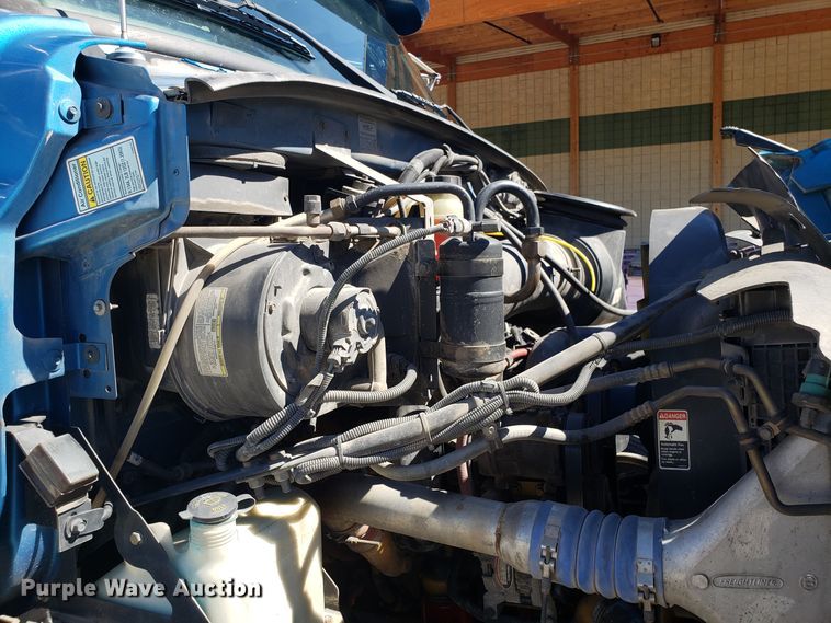 image for item DG7567 2004 Sterling L-Line crane truck