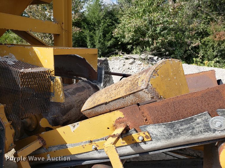 image for item DG7623 Simplicity two deck screen