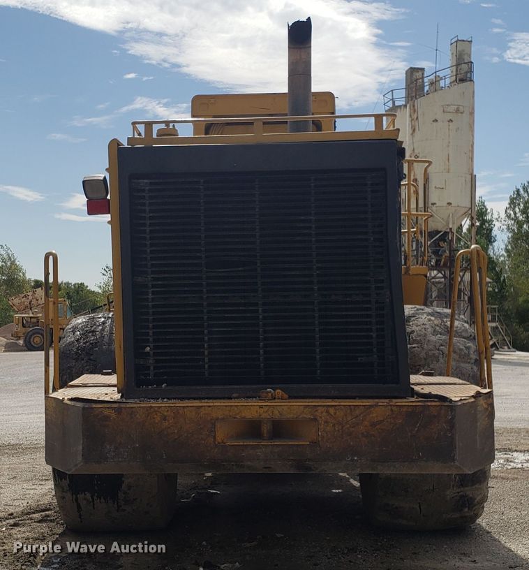 image for item DG7624 1994 Caterpillar 988F wheel loader