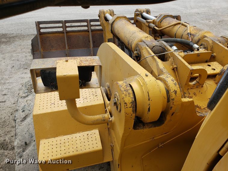 image for item DG7624 1994 Caterpillar 988F wheel loader