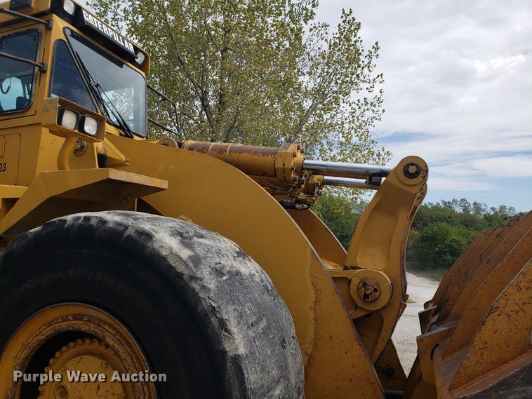 image for item DG7624 1994 Caterpillar 988F wheel loader