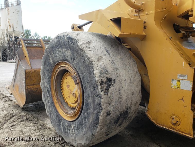 image for item DG7624 1994 Caterpillar 988F wheel loader