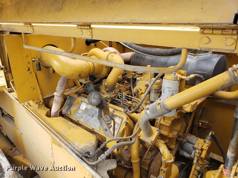 image for item DG7624 1994 Caterpillar 988F wheel loader