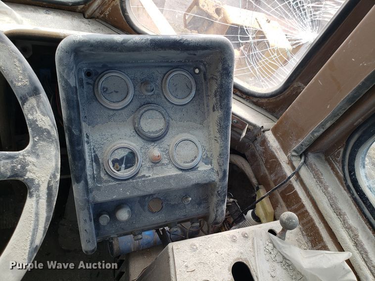 image for item DG7625 Caterpillar 988 wheel loader