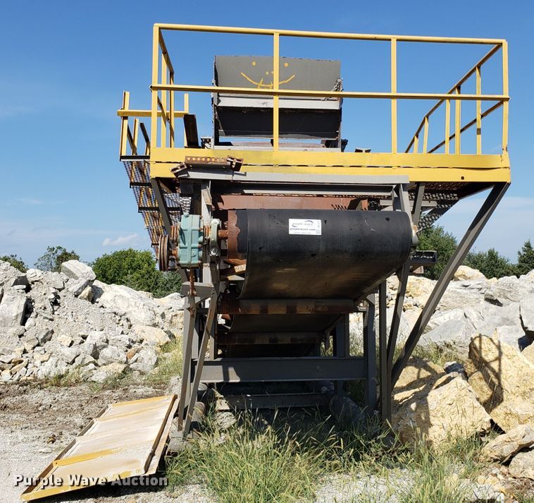 image for item DG7626 Hewitt Robins two deck screen