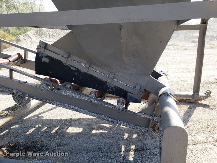 image for item DG7633 Bulk bin