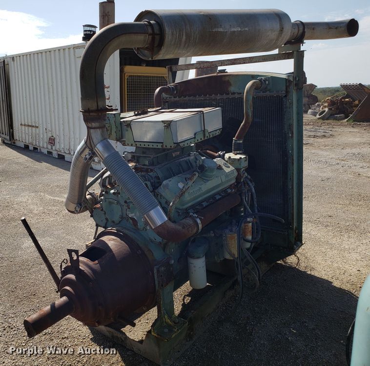 image for item DG7634 Detroit Diesel 8V71 V8 diesel engine