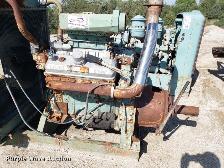 image for item DG7634 Detroit Diesel 8V71 V8 diesel engine