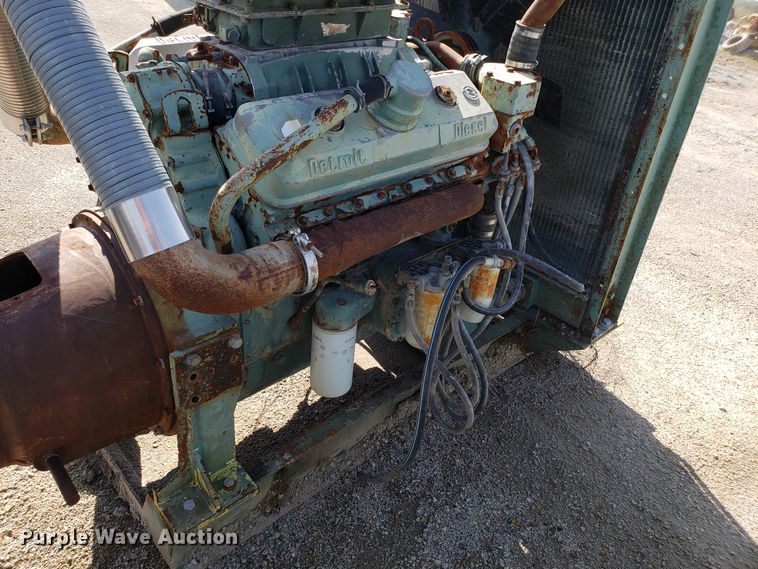 image for item DG7634 Detroit Diesel 8V71 V8 diesel engine