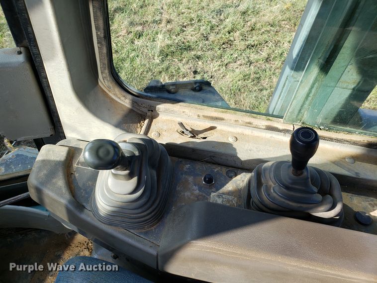 image for item DG7638 1998 Komatsu D65EX-12 dozer