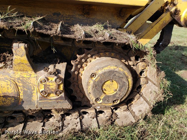 image for item DG7638 1998 Komatsu D65EX-12 dozer