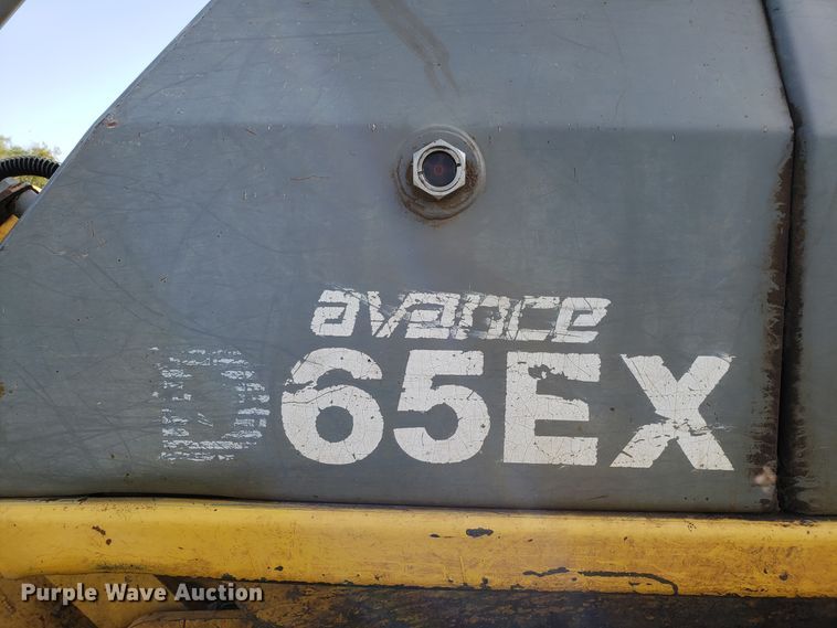 image for item DG7638 1998 Komatsu D65EX-12 dozer