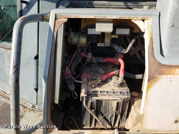 image for item DG7638 1998 Komatsu D65EX-12 dozer