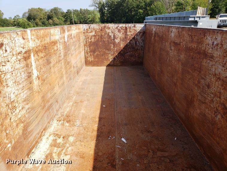 image for item DG7639 KL Metal Fabricating Inc roll-off container