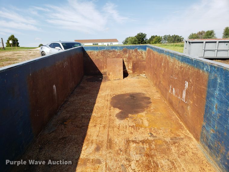 image for item DG7641 KL Metal Fabricating Inc. roll-off container