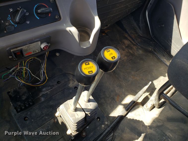 image for item DG7644 2014 Freightliner Business Class M2 hooklift truck