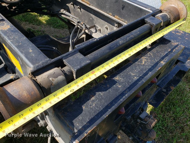 image for item DG7644 2014 Freightliner Business Class M2 hooklift truck