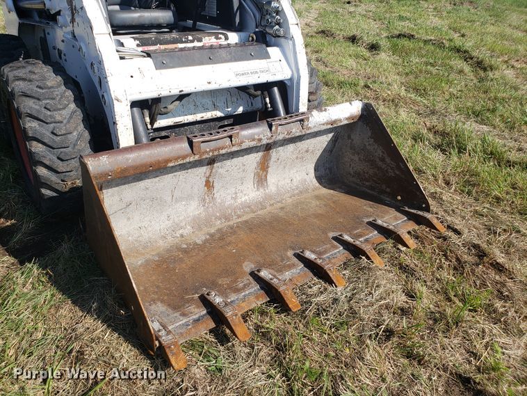 image for item DG7645 2008 Bobcat S160 skid steer