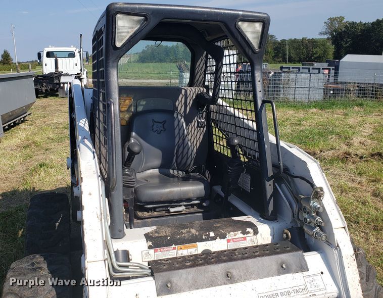 image for item DG7645 2008 Bobcat S160 skid steer