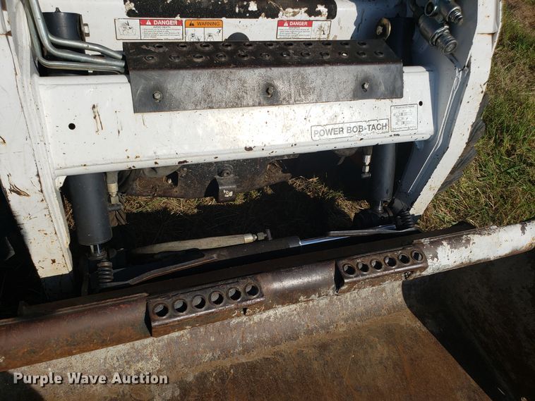 image for item DG7645 2008 Bobcat S160 skid steer