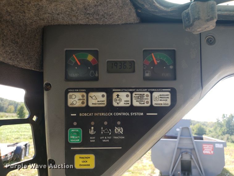 image for item DG7645 2008 Bobcat S160 skid steer