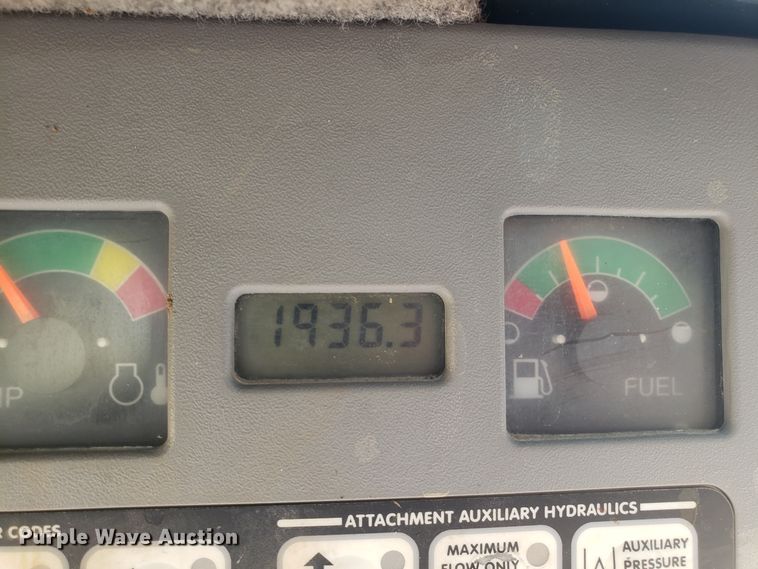 image for item DG7645 2008 Bobcat S160 skid steer