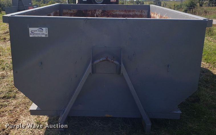 image for item DG7646 Roll-off container
