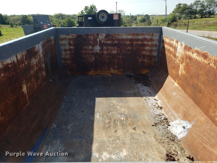 image for item DG7646 Roll-off container