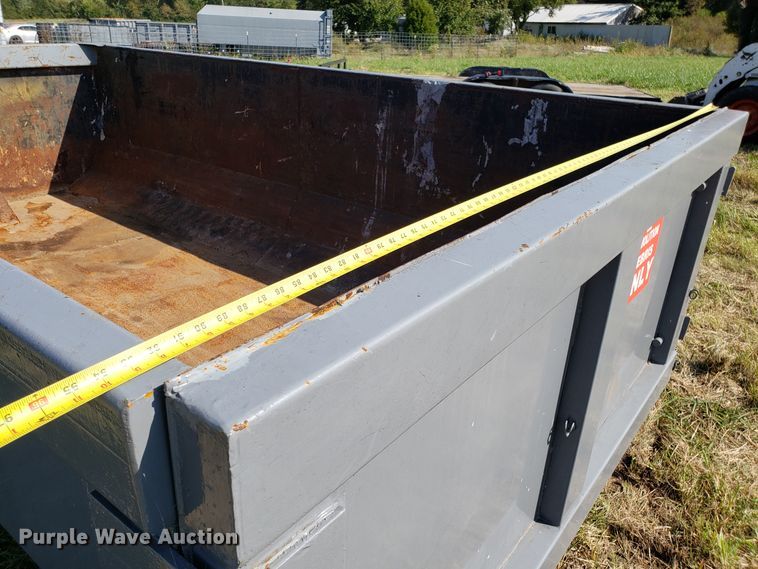 image for item DG7648 Roll-off container