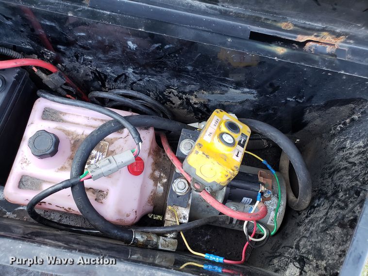 image for item DG7649 2016 H&H dump trailer