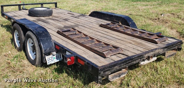 image for item DG7652 1999 Hull utility trailer