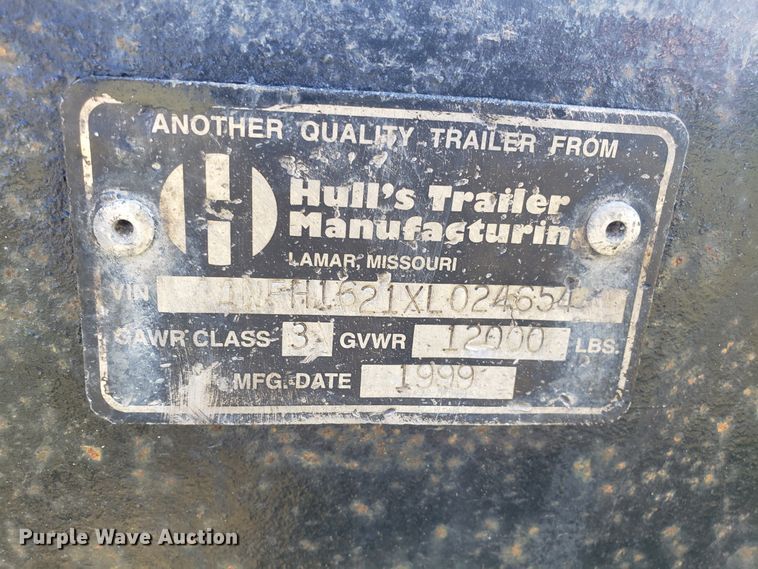 image for item DG7652 1999 Hull utility trailer