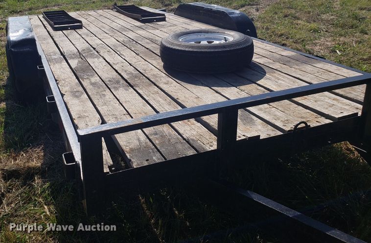 image for item DG7652 1999 Hull utility trailer