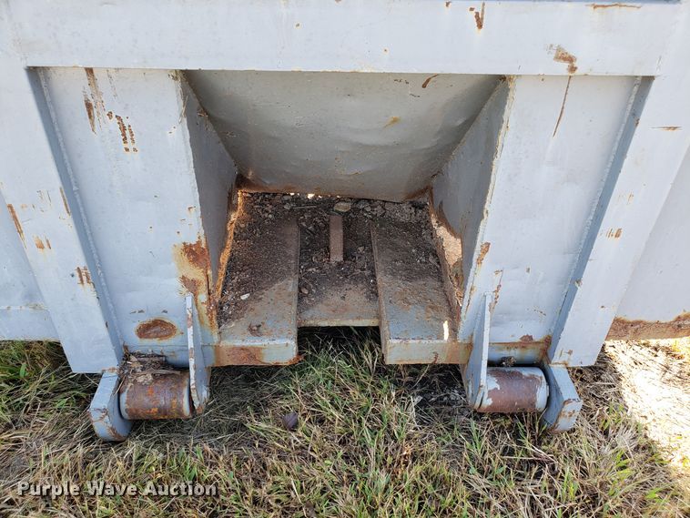 image for item DG7653 KL Metal Fabricating Inc roll-off container